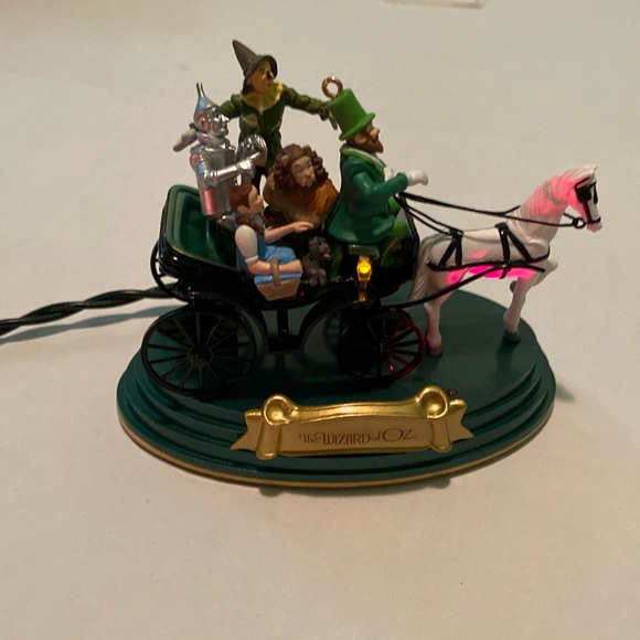 Hallmark Keepsake Oz 2002 Ornament Horse Of A Different Color Light Up Talking - Picture 7 of 11